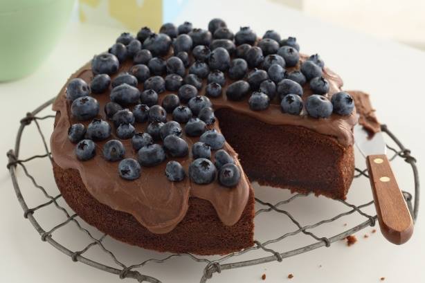 blueberry chocolate cake
